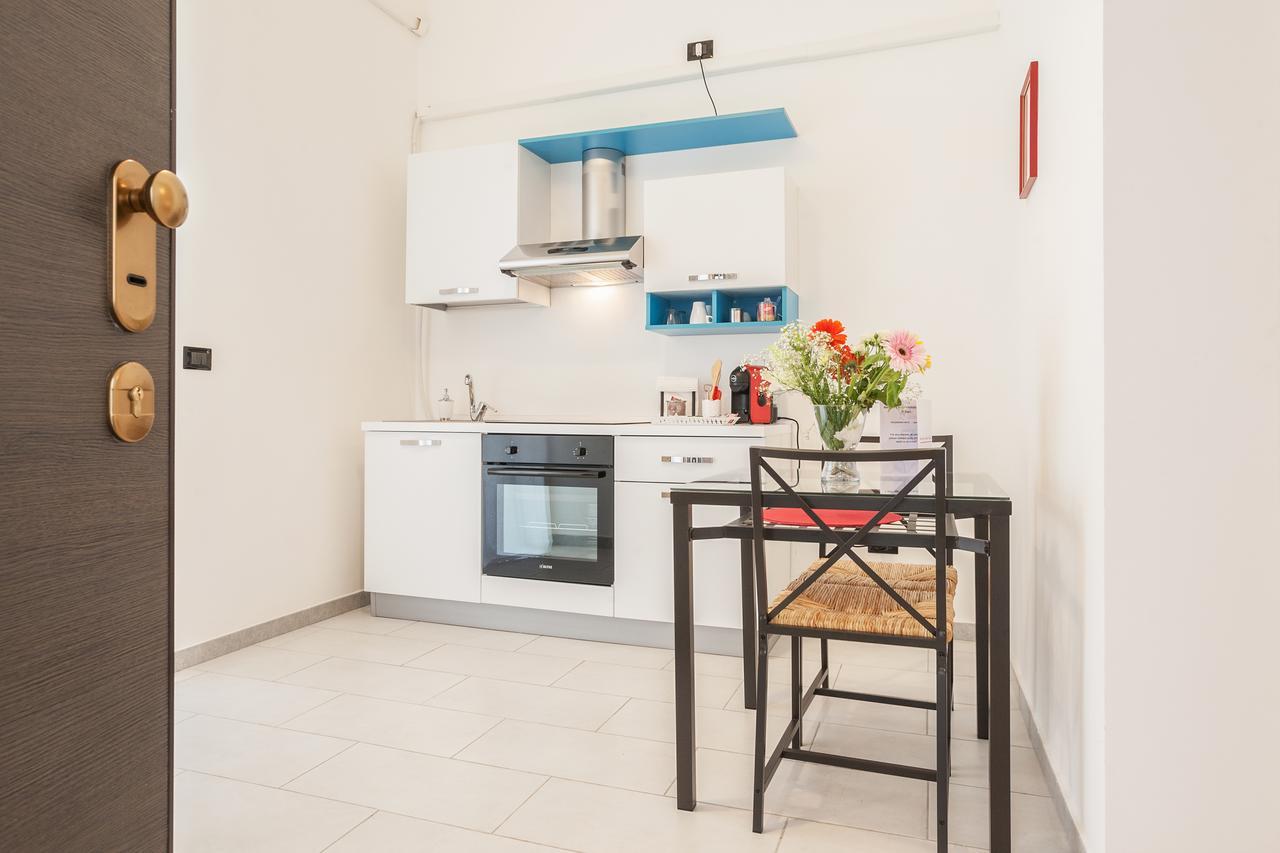 San Nicola Bilocali Vgm Apartment Bari Bagian luar foto