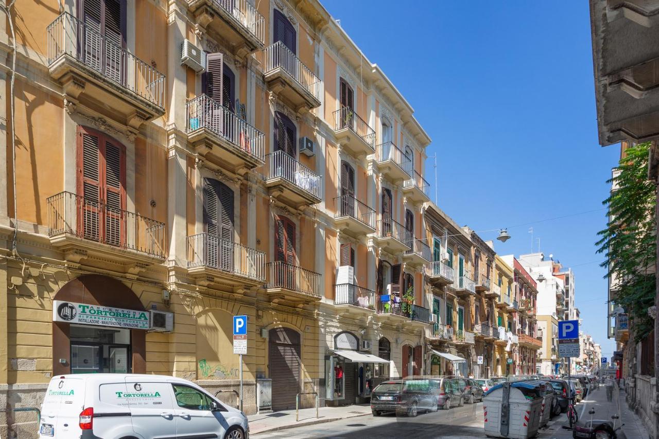 San Nicola Bilocali Vgm Apartment Bari Bagian luar foto