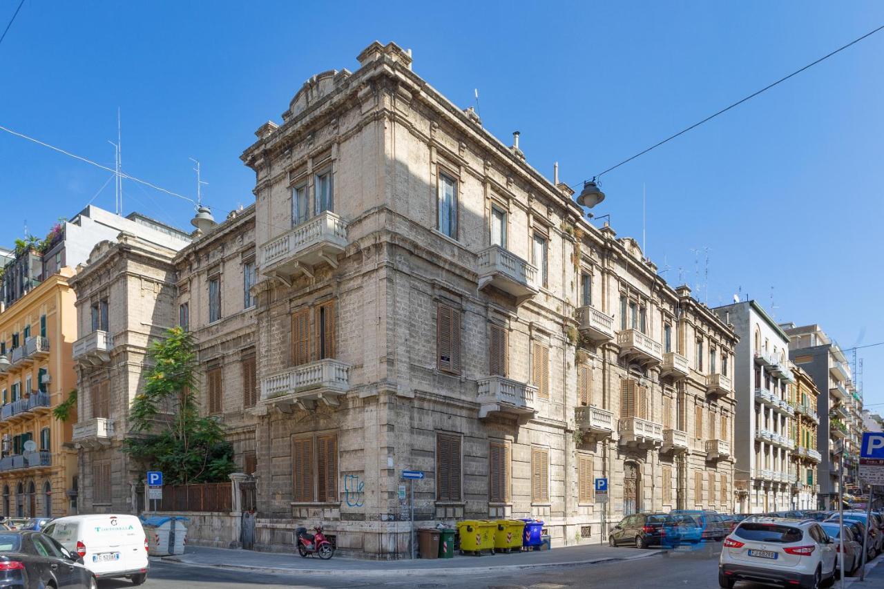 San Nicola Bilocali Vgm Apartment Bari Bagian luar foto