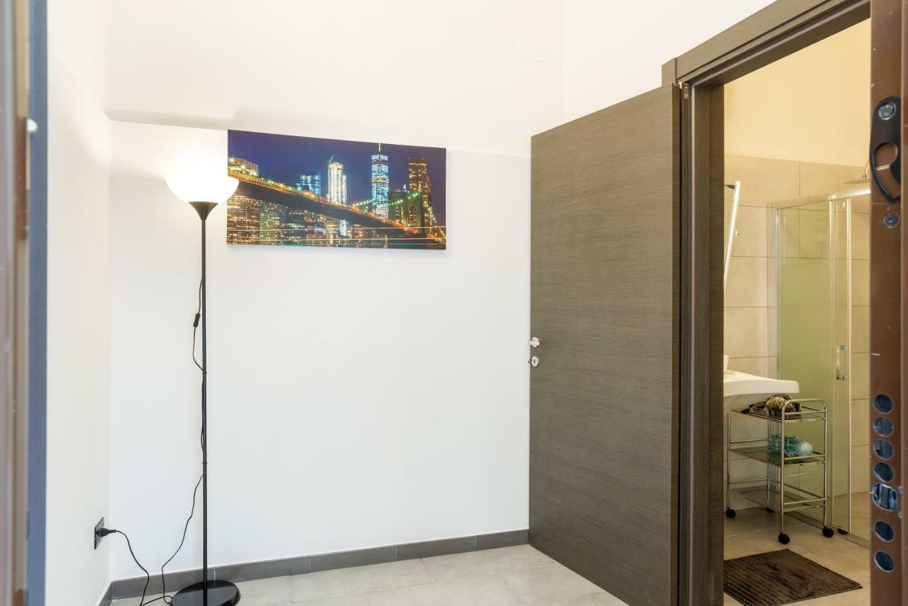 San Nicola Bilocali Vgm Apartment Bari Bagian luar foto